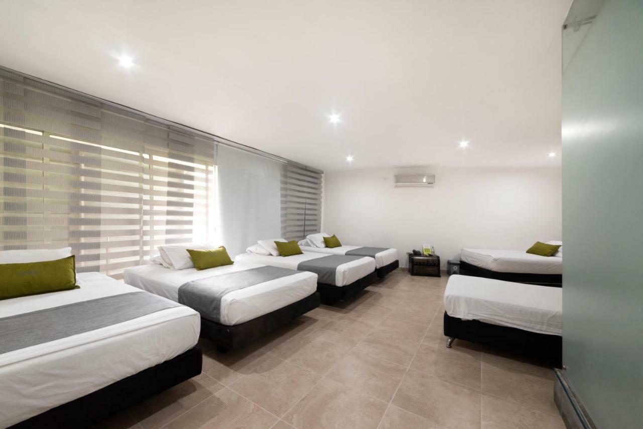 Hotel Ayenda 1236 Platinum Plaza Medellín Esterno foto